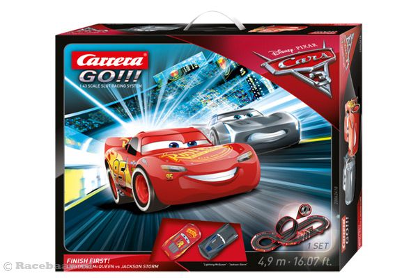 Cars 3 Racebaan 490 cm | Finish First met looping | vanaf 6 jr Cars 3 Racebaan 490 cm | Finish First met looping | vanaf 6 jr